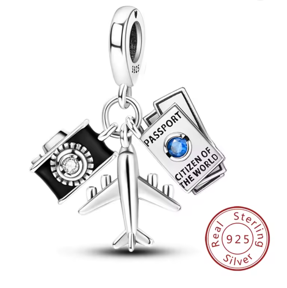 Charms Sterlingsilber 925 - Weltentdecker - Flugzeug, Kamera & Reisepass aus 925er Sterlingsilber