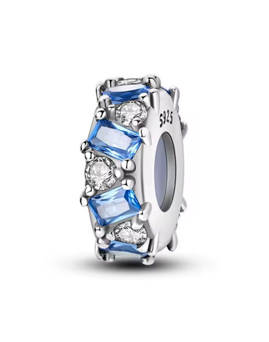 Charm Anhänger "Royal Glamour" aus 925er Sterlingsilber – Funkelnde blaue & klare Zirkonia in edler Fassung
