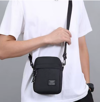 Herren Umhängetasche 18,5x14x5 cm – Nylon Schultertasche, kompakt & leicht, Crossbody Bag für Alltag, Schule & Freizeit, 5 Farben