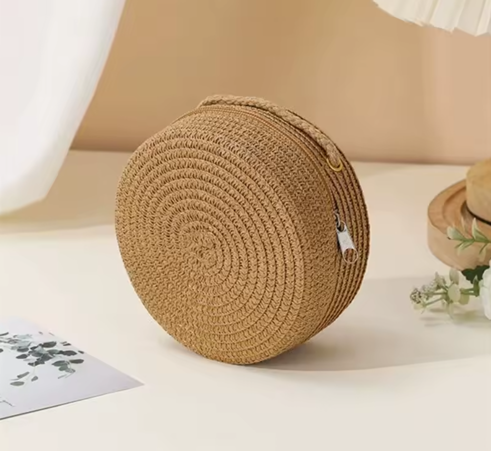 Damen Stroh Umhängetasche – Handgewebte Crossbody Bag mit Verschluss, sommerliche Schultertasche, leicht & stilvoll, Strandtasche & Freizeit, verschiedene Modelle