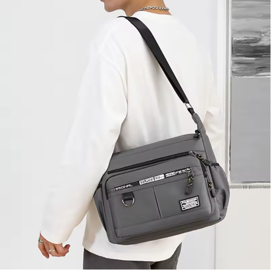 Herren Umhängetasche Oxford – Große Kapazität Messenger Bag, Schultertasche mit vielen Fächern, robust & modern, Casual Business Tasche, 4 Farben